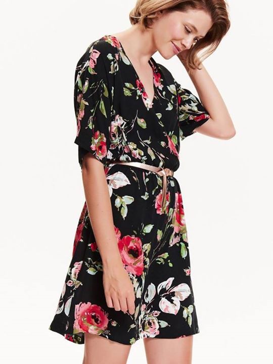 Floral mini φόρεμα!